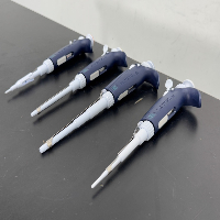 Gilson Pipetman Single Channel Pipettes - Quantity 4 image 1